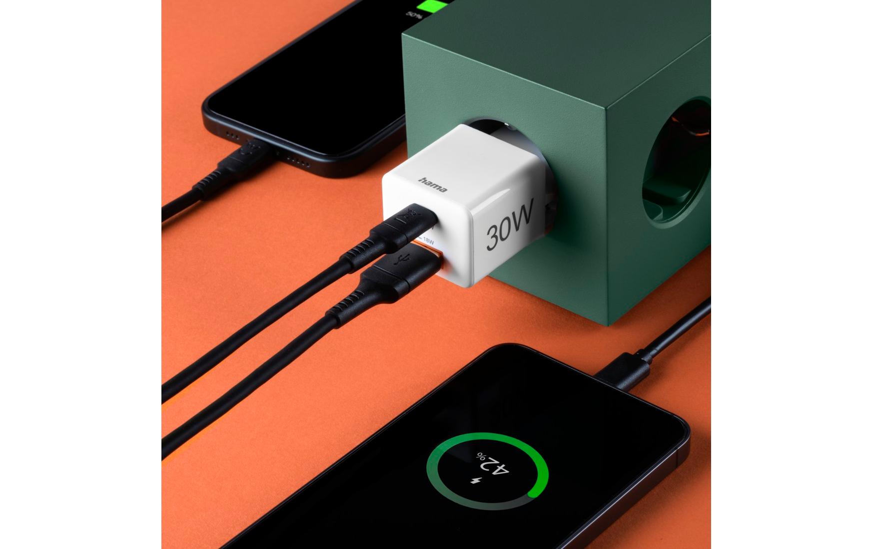 USB-Wandladegerät Gan charger USB-A USB-C 30 W WeissSchnellladegerät mit 1x USB-C und 1x USB-A