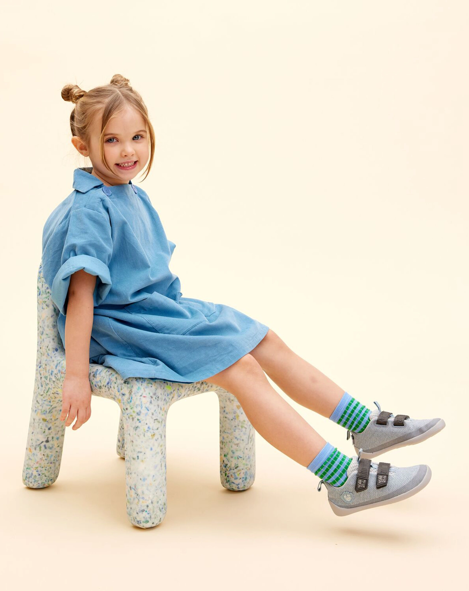 Strick-Halbschuhe HAPPY ROBBE in hellblau