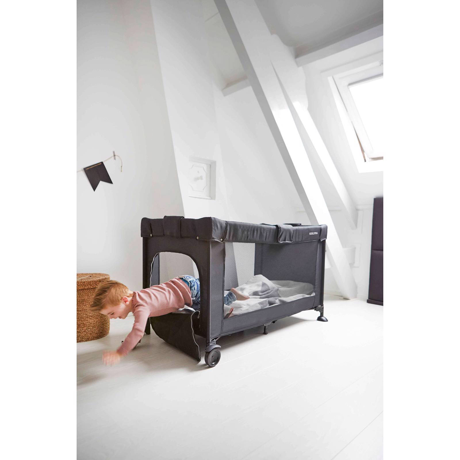 Koelstra Travelsleeper T5 campingbed zwart