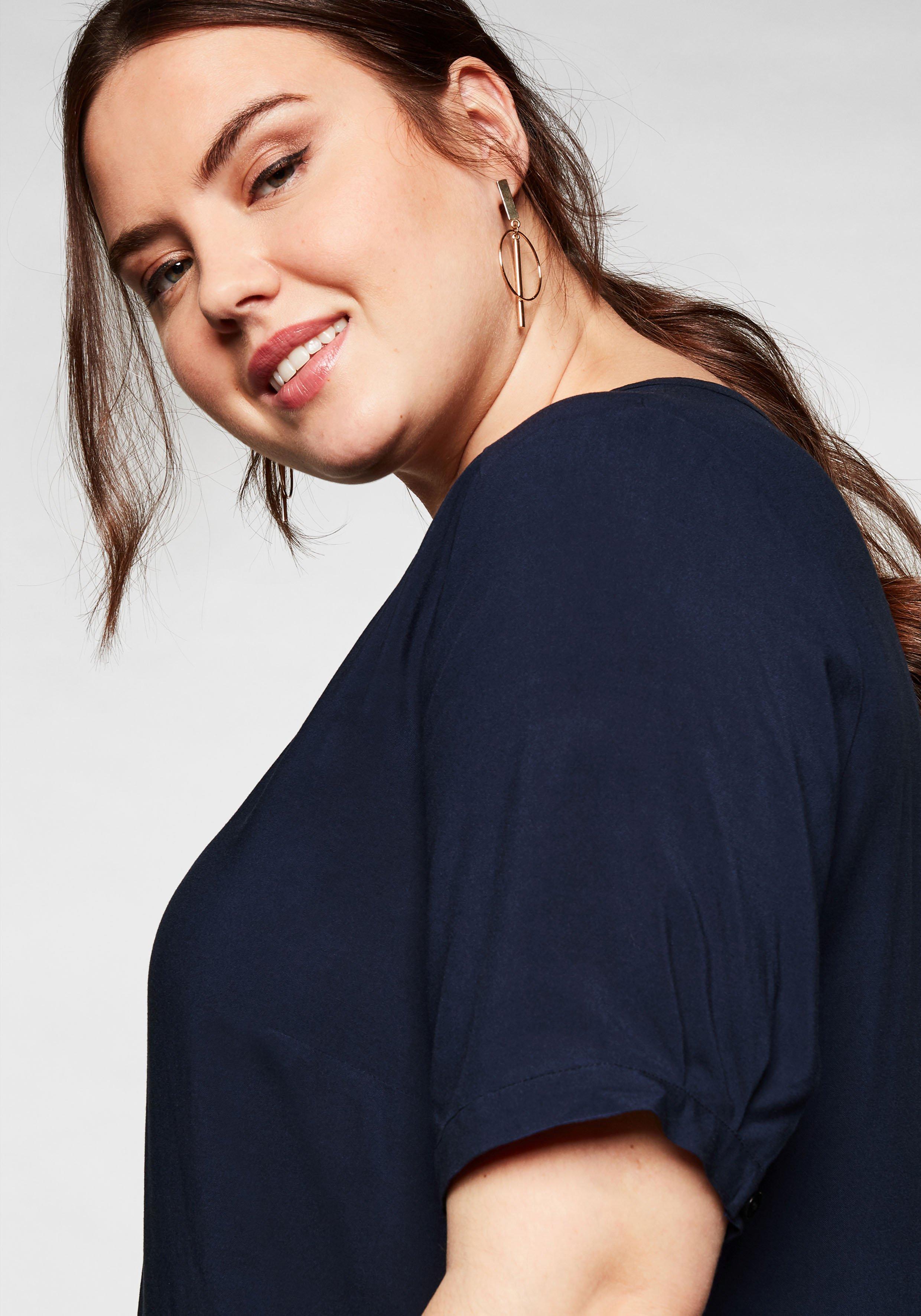 Kleid aus leichter Viskose, in A-Linie