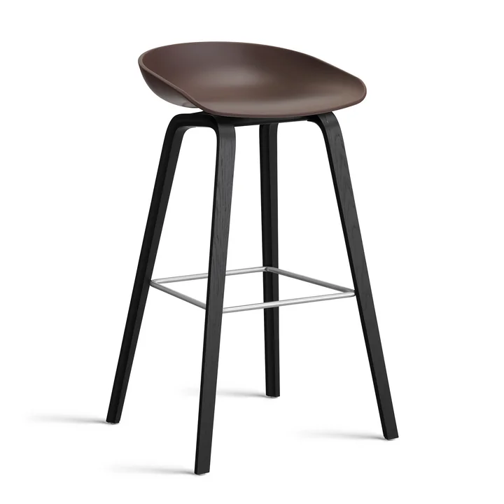 HAY - About A Stool AAS 32 H 85 cm, Eiche schwarz lackiert / Edelstahl / raisin 2.0 (Kunststoffgleiter)