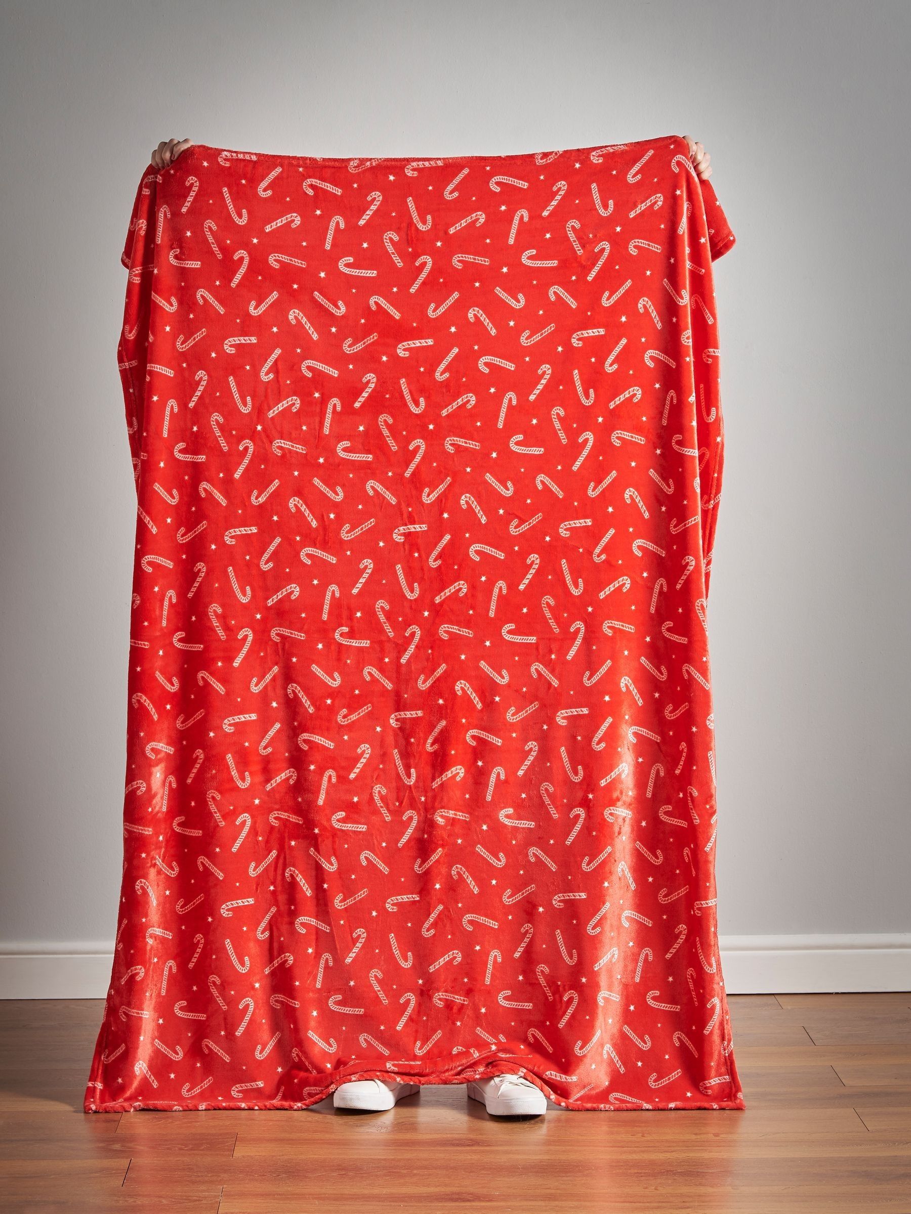 Catherine Lansfield - Behaaglijke warme teddy fleecesprei met notenkrakerkerstprint