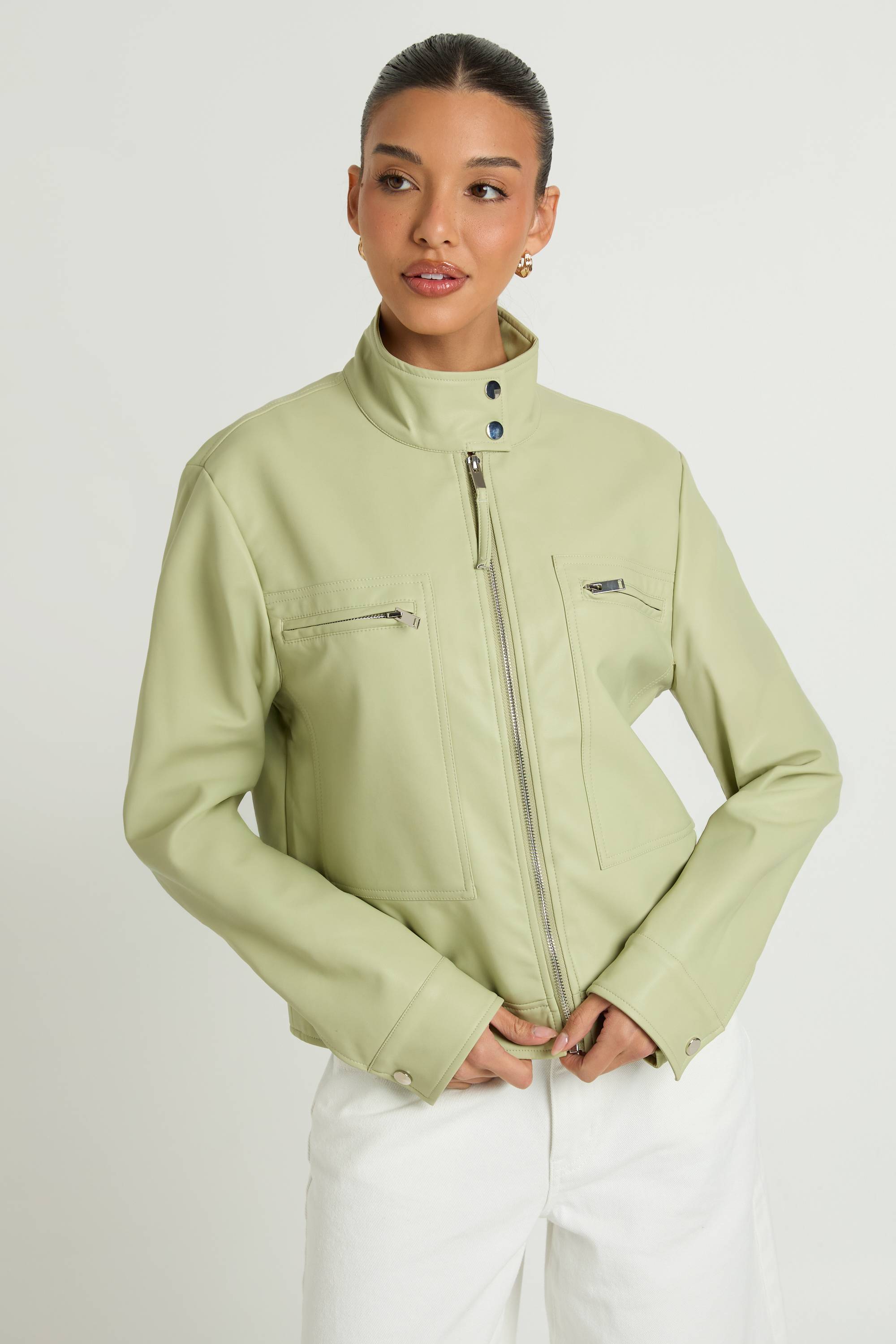 boohoo Veste En Synthétiquecuir Avec Col Boutonné Et Poches Zippées