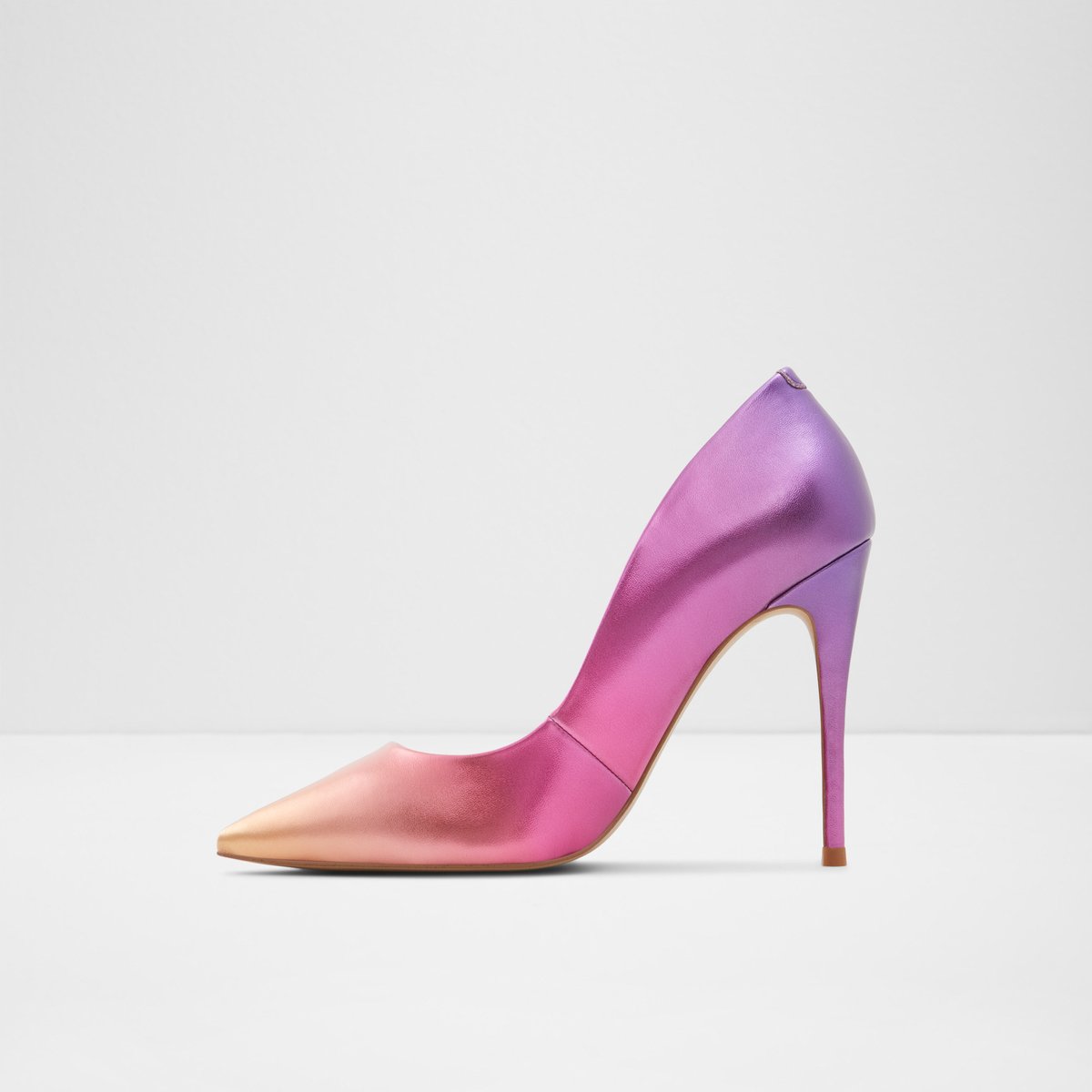 Stessy_ Purple Women Pumps