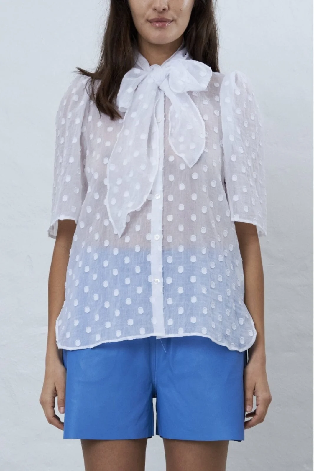Stella Nova Shortsleeved Bow Shirt 001 white