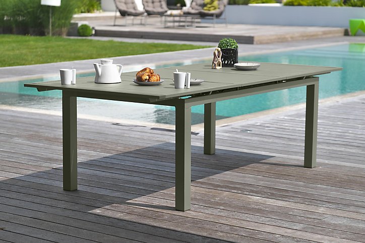 Table de jardin extensible Miami en aluminium coloris kaki L.180/240 x l.100 x H.77 cm
