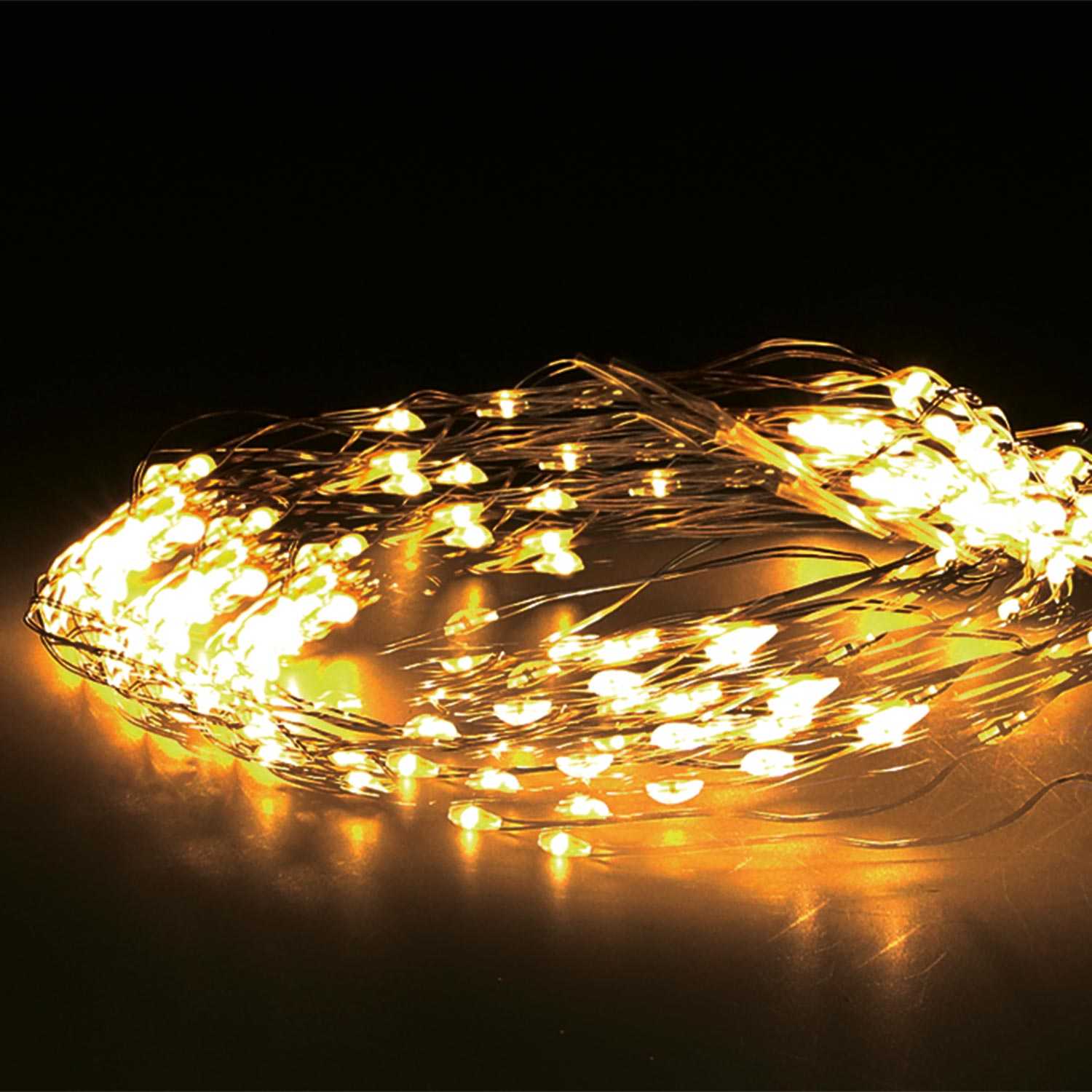 Outdoor LED Drahtlichterkette mit Timer und Fernbedienung warmweiß 100er