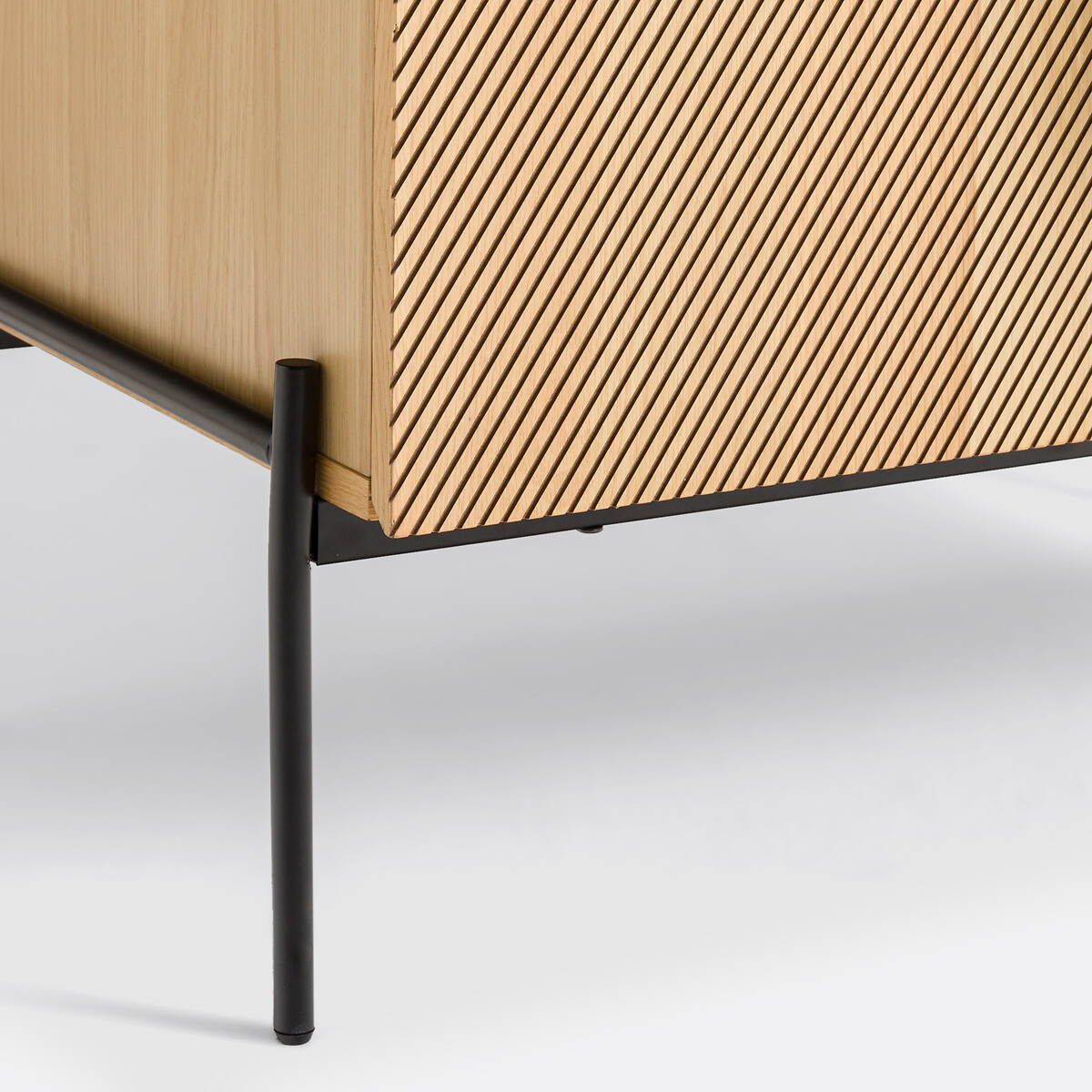 LA REDOUTE INTERIEURS<br>Roupeiro de 2 portas