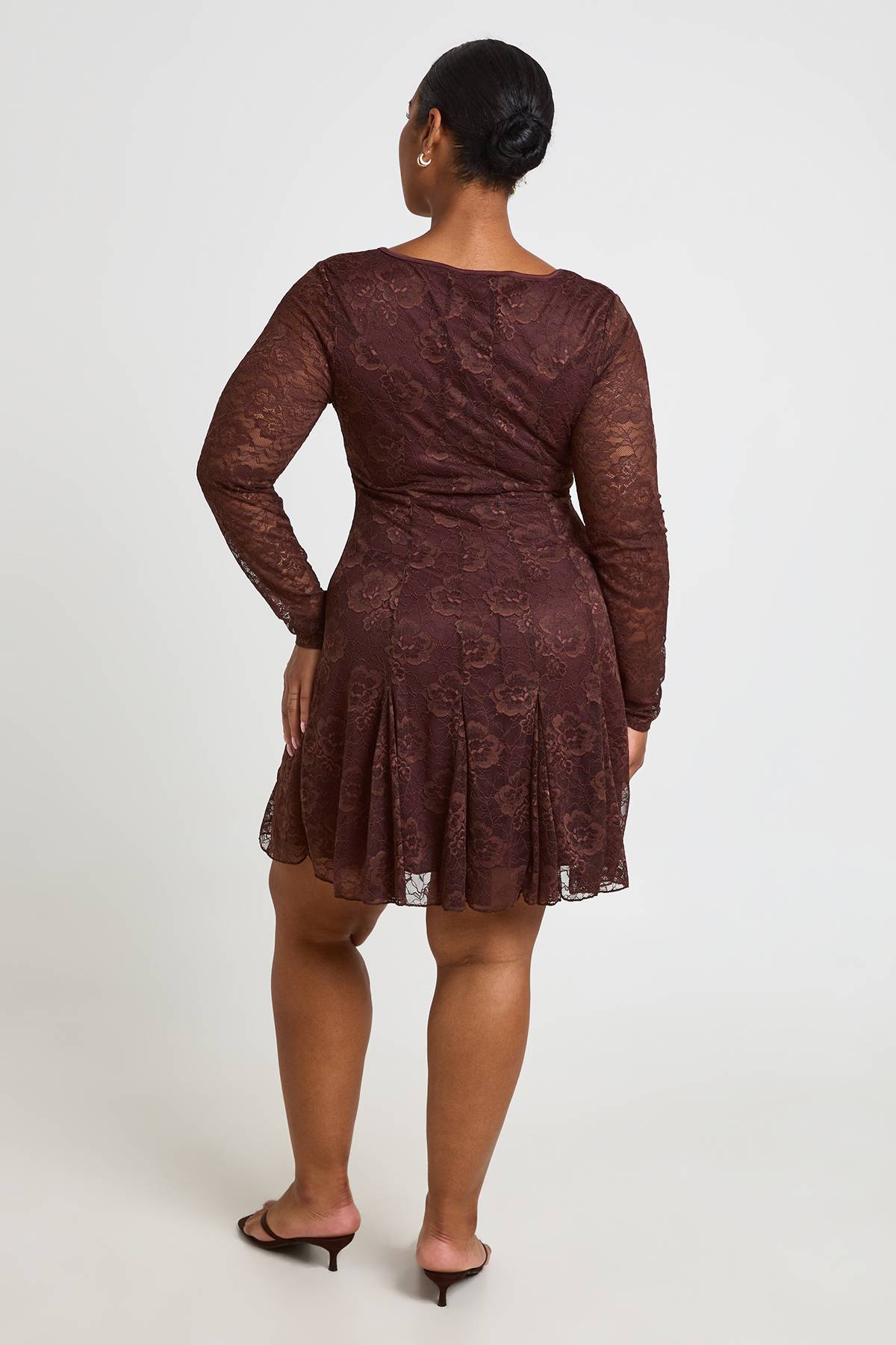 boohoo Robe Patineuse Mini À Godets En Dentelle Grande Taille