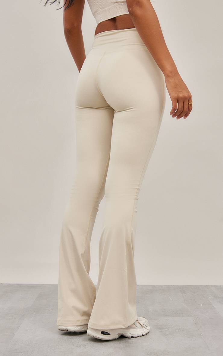 Sable Pantalon De Yoga Évasé Ultimate Sculpt
