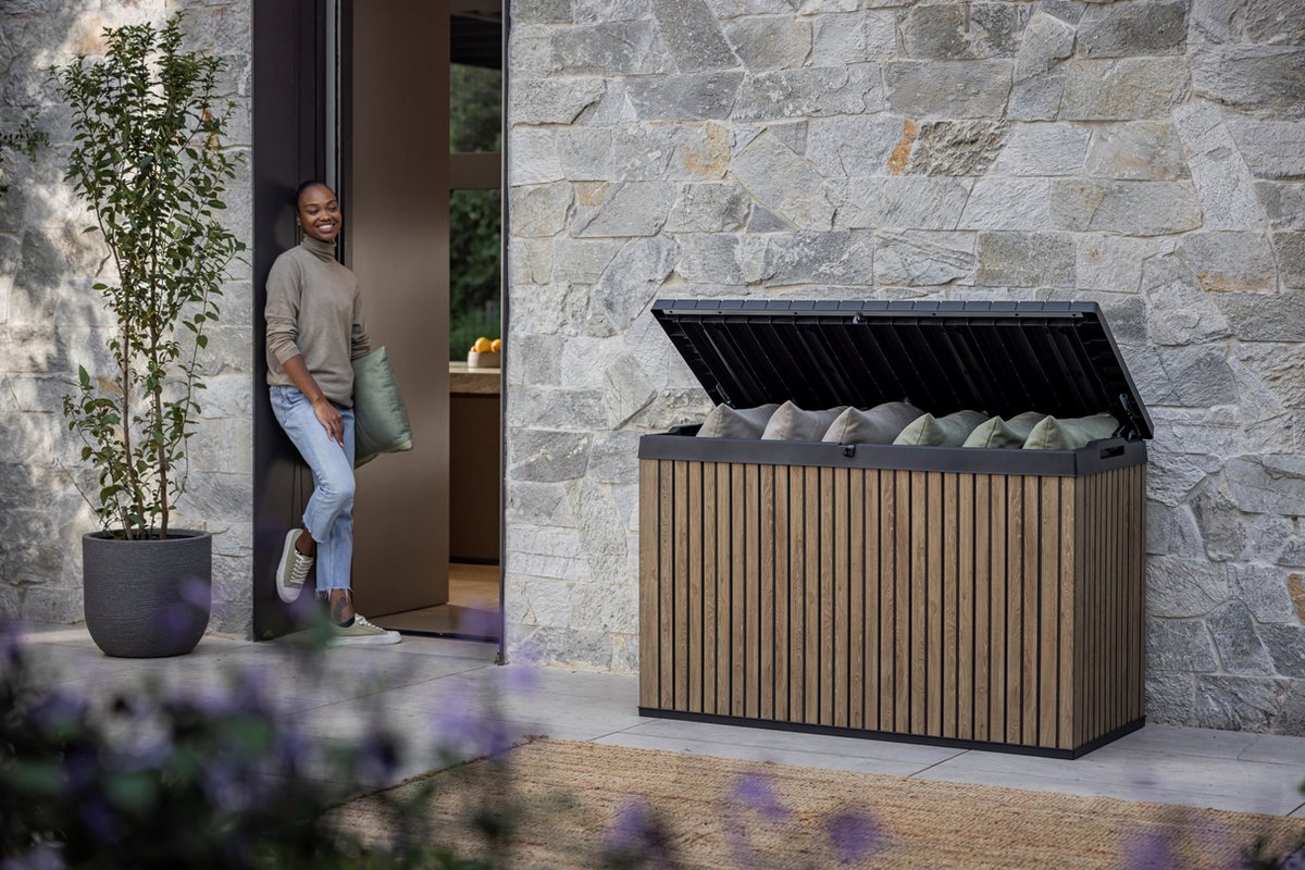 Keter Venetian Opbergbox - 670L - 142.5x65.3x89.5cm - Bruin