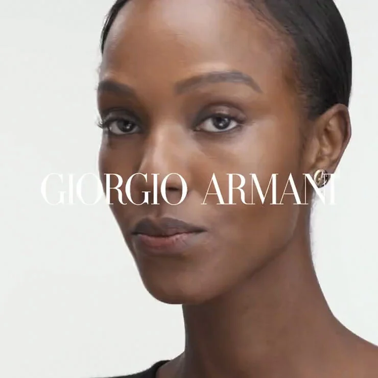 Armani Luminous Silk Foundation