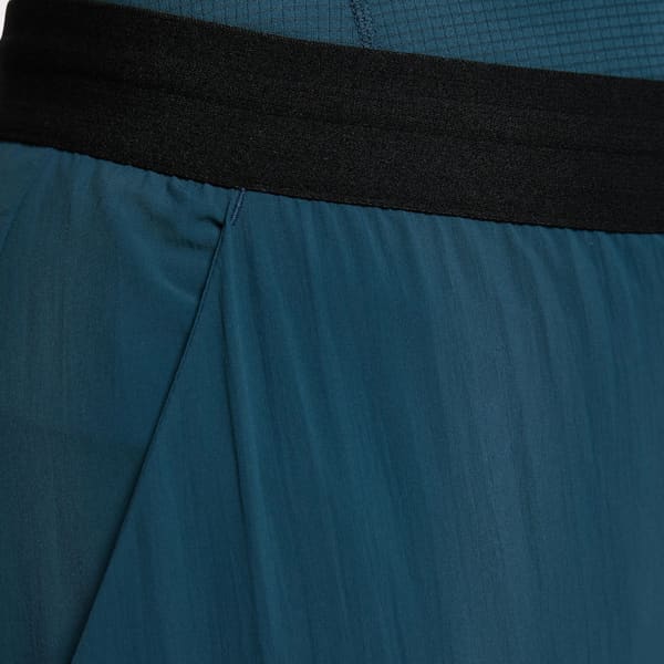 Short randonnée HAGLÖFS HAGLOFS L.I.M STRIVE LITE SHORTS MEN DARK OCEAN 22 DARK OCEAN