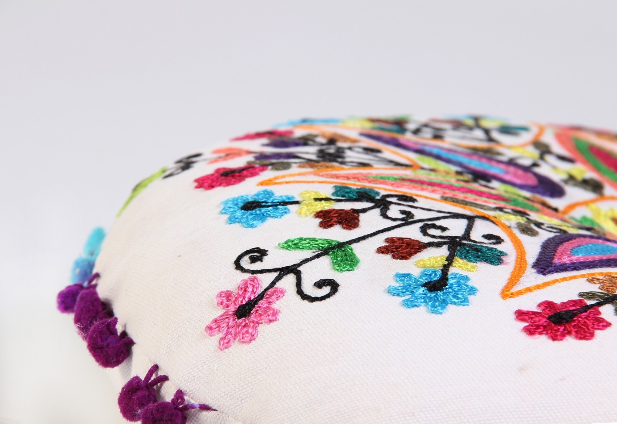 Rundes Sitzkissen 'Feathers', multicolor, Ø 40 cm, H 6 cm von fischer's lagerhaus