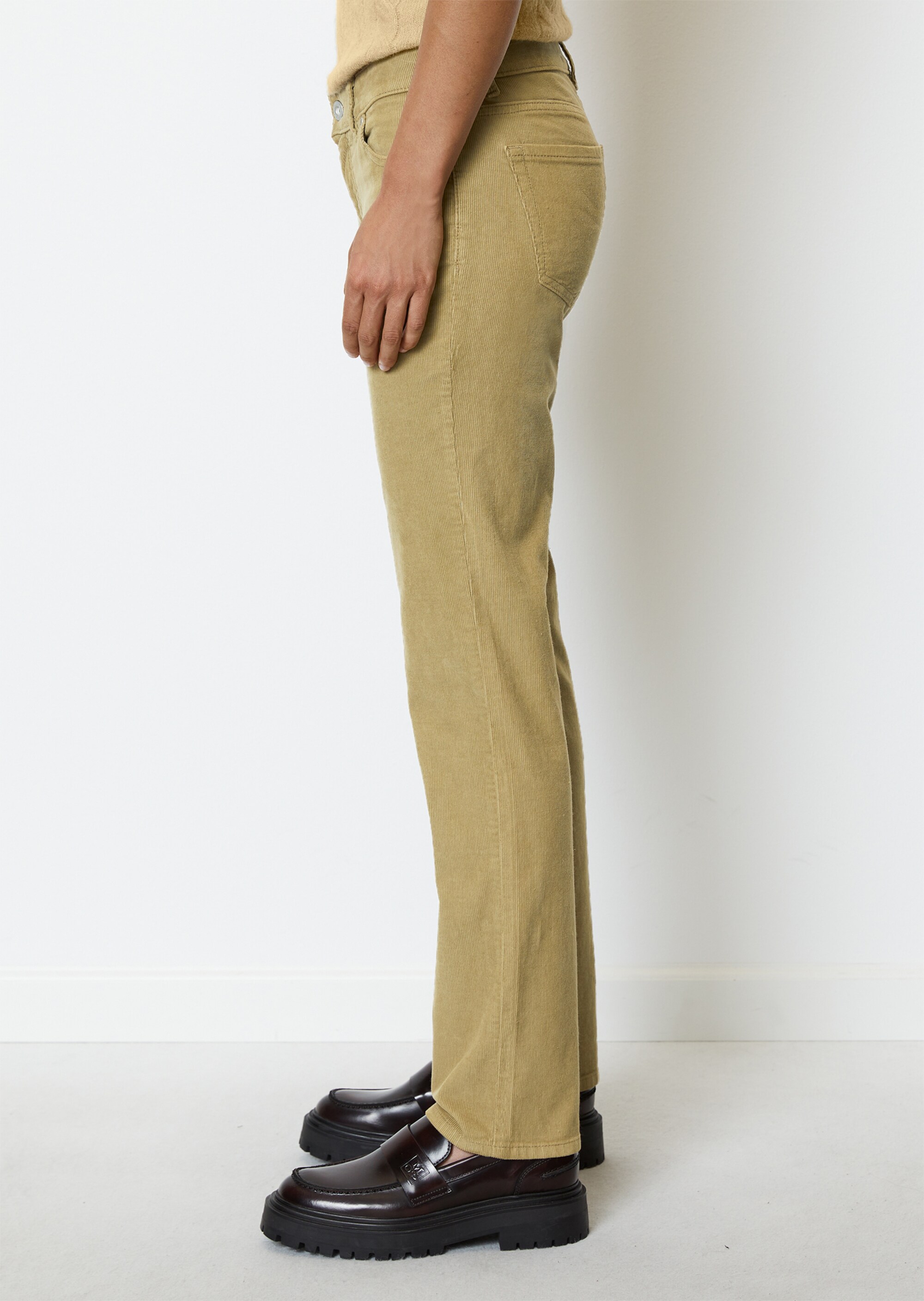 Cordhose Modell ALBY straightaus Organic Cotton Stretch