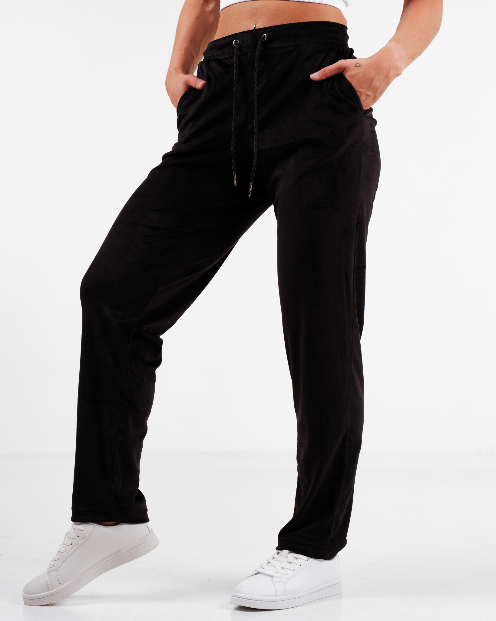 Weightless Jacey Velour Pants Black Beauty