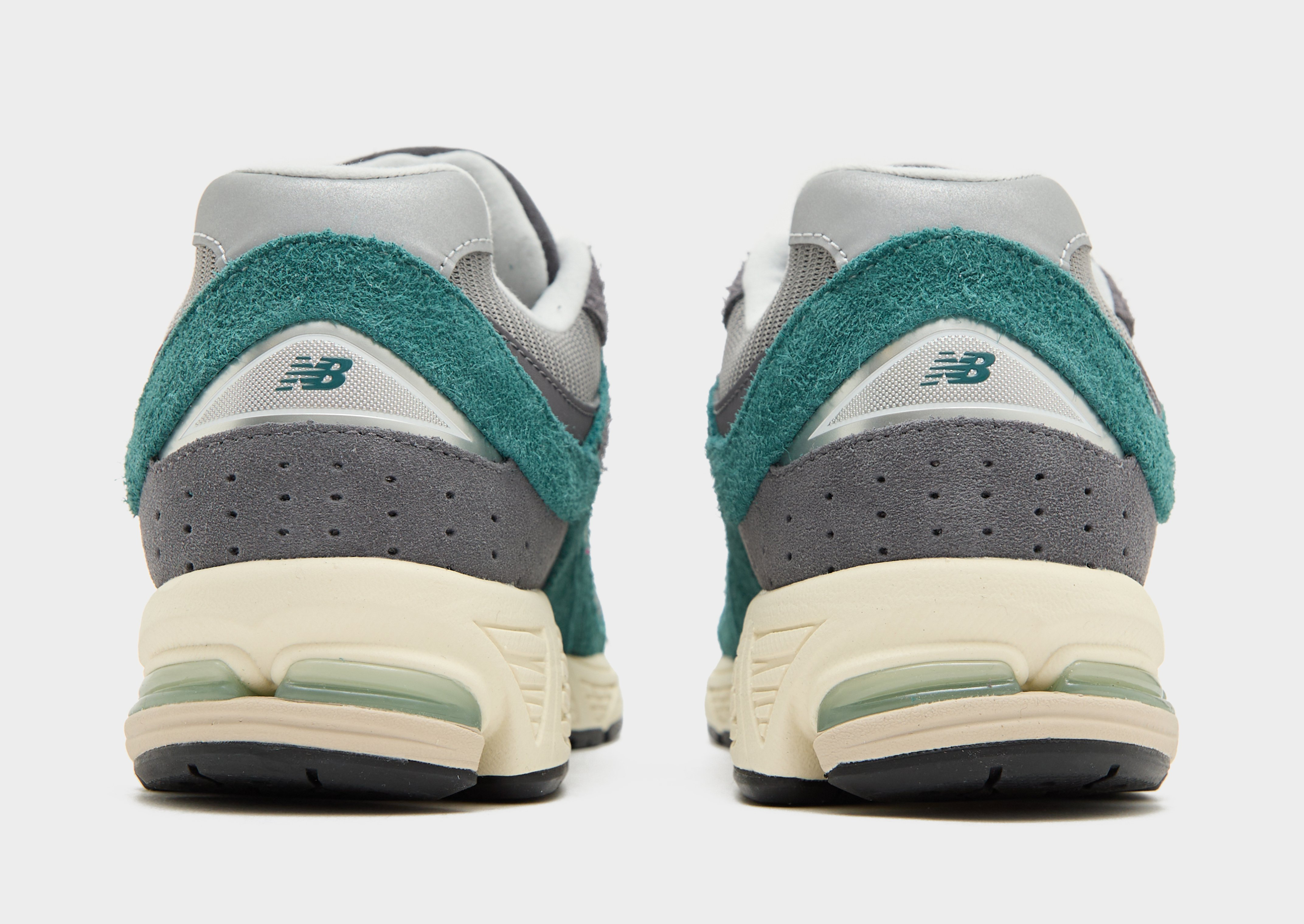 New Balance 2002R Homme