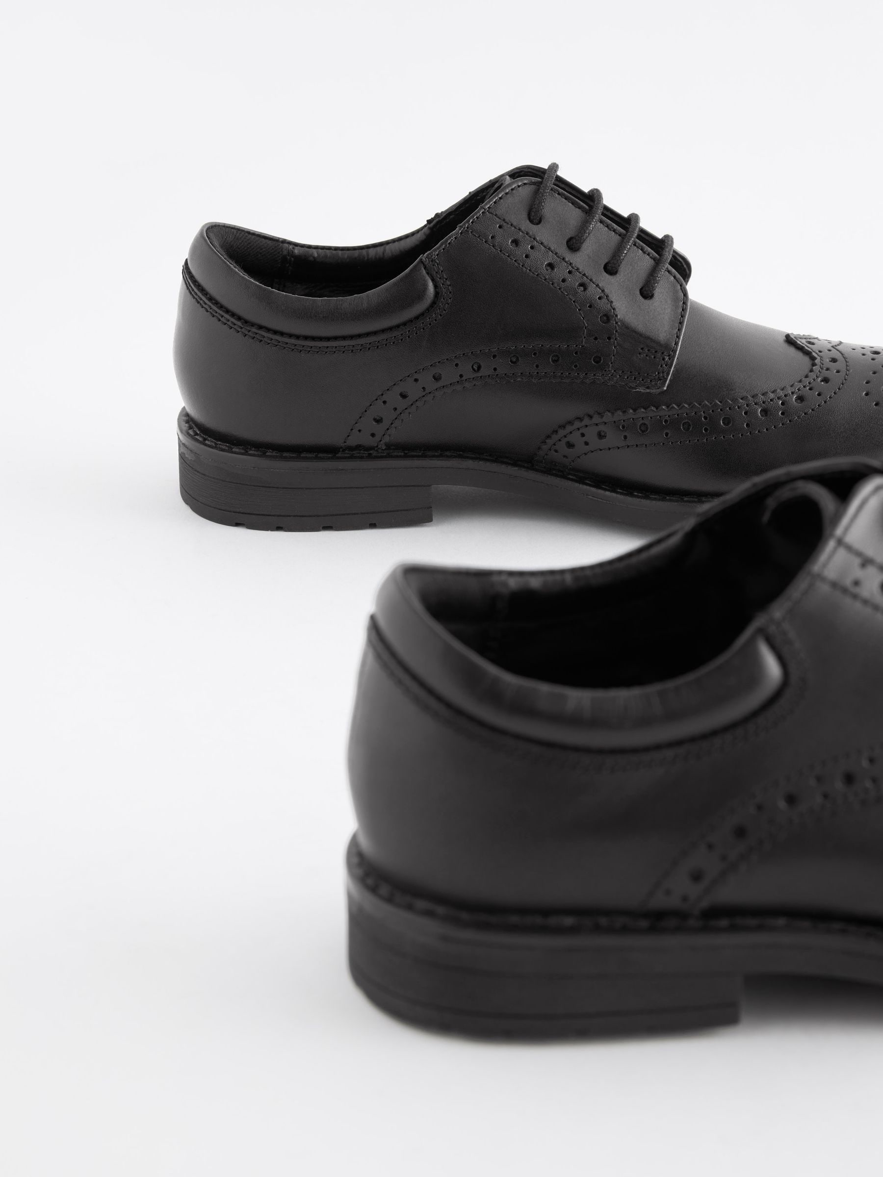 Zwart - Leren veterbrogues