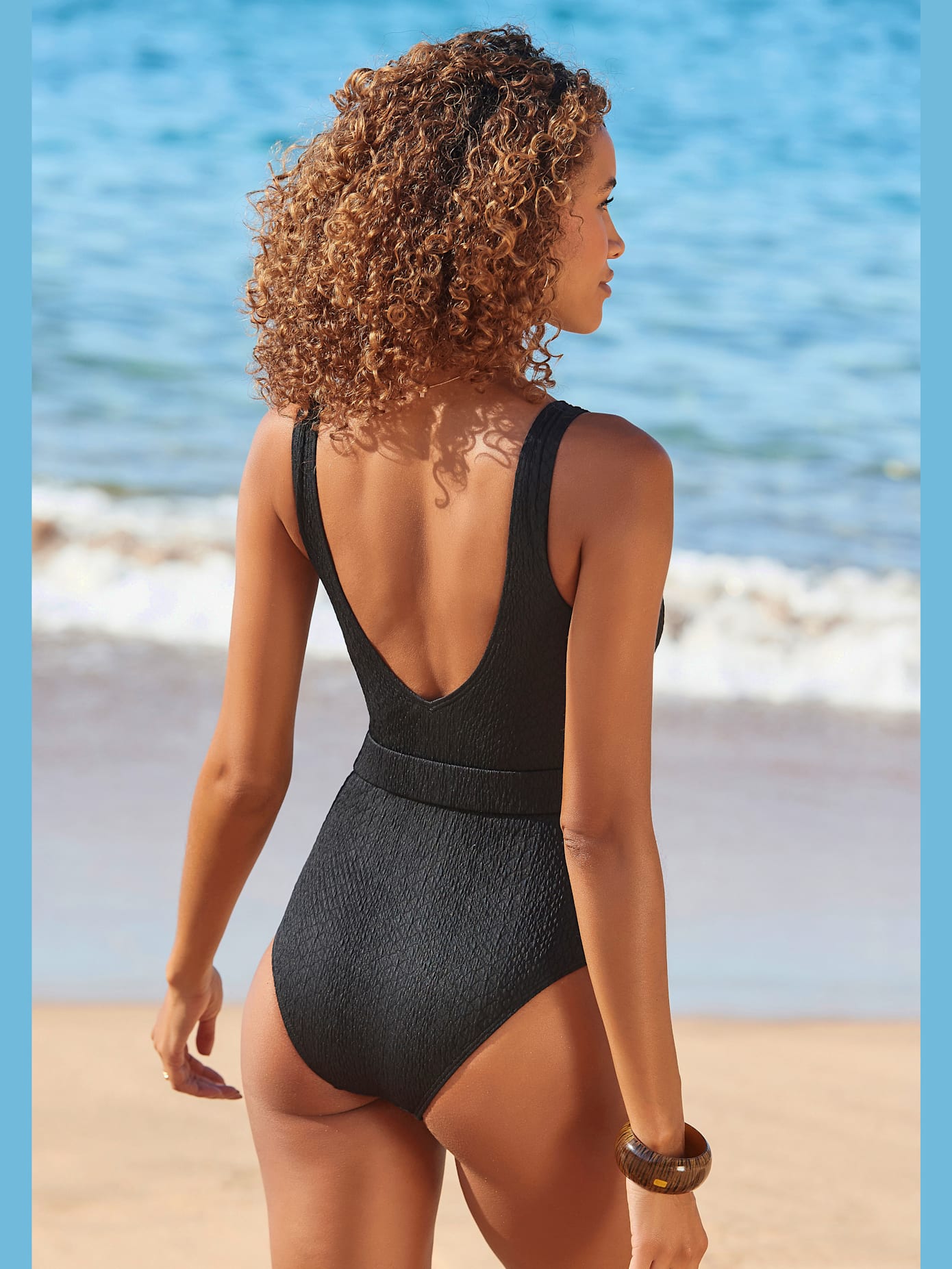 Maillot de bain qualité structurée élégante au look animal