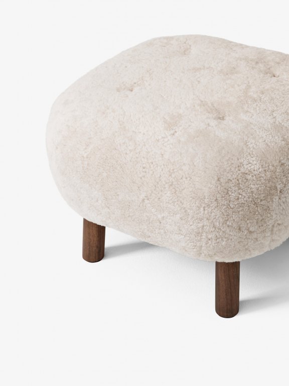 &tradition Little Petra ATD1 poef walnoot, Sheepskin Honey