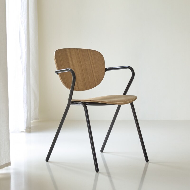 Chaise en métal et bois de frêne Ada