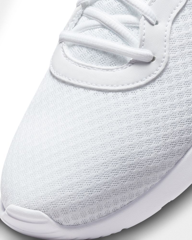 Chaussures Nike Tanjun Blanc pour homme