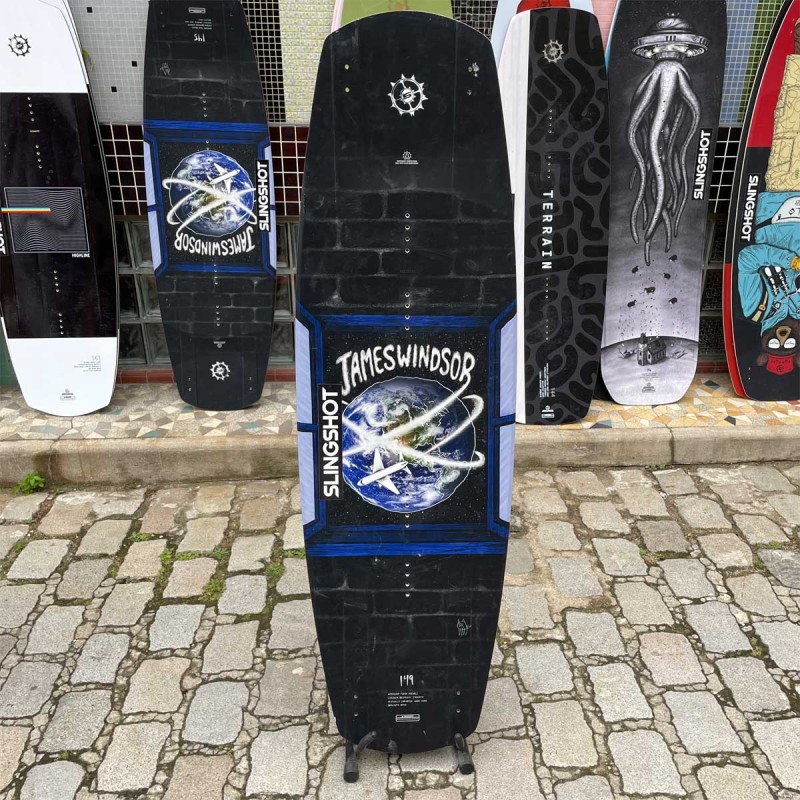 Wakeboard Slingshot Occasion Windsor 149cm 2022 - The Corner Shop