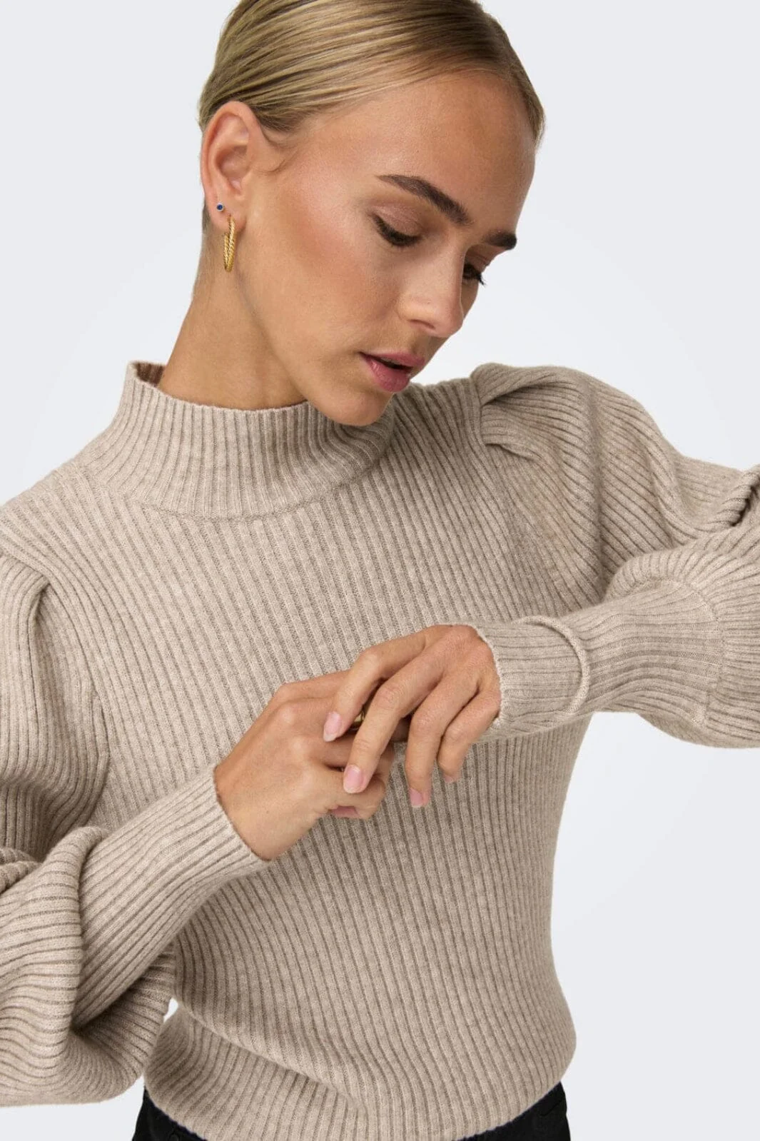 Only Onlkatia L/S Highneck Pullover Knt 4345012 mocha meringue w melange