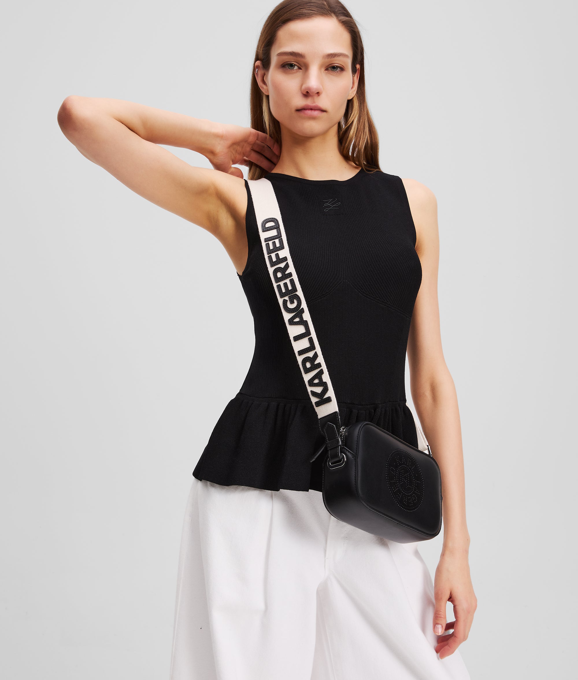 K/Circle geperforeerde crossbodytas