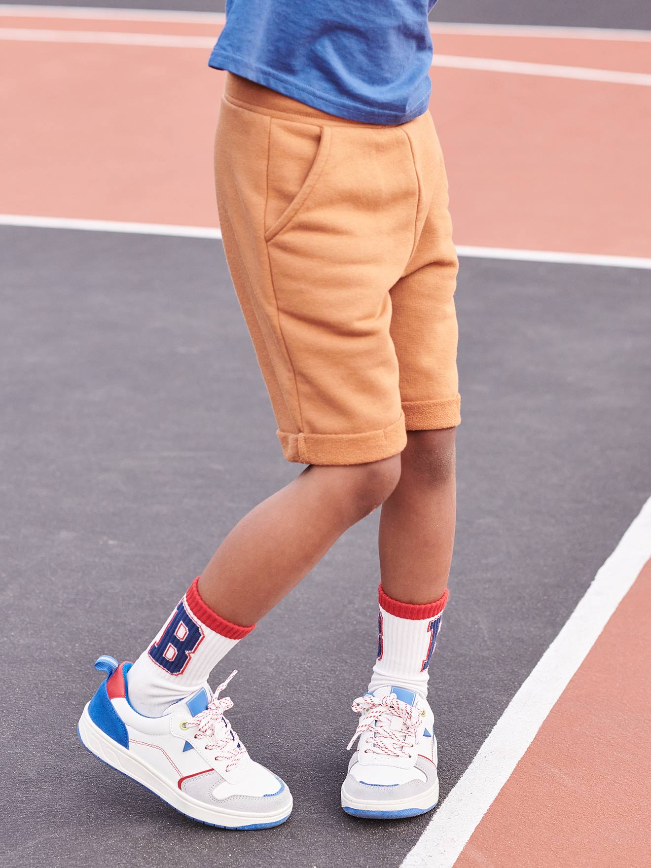Bermuda infantil lisa de lã azul-escura