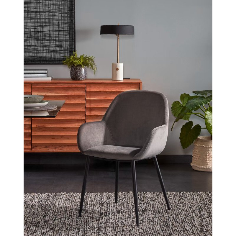 Chaise Konna