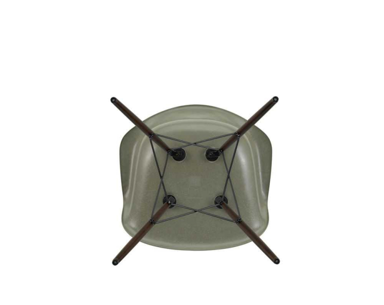 Vitra Eames DAW Fiberglass stoel donker esdoorn, sea foam green