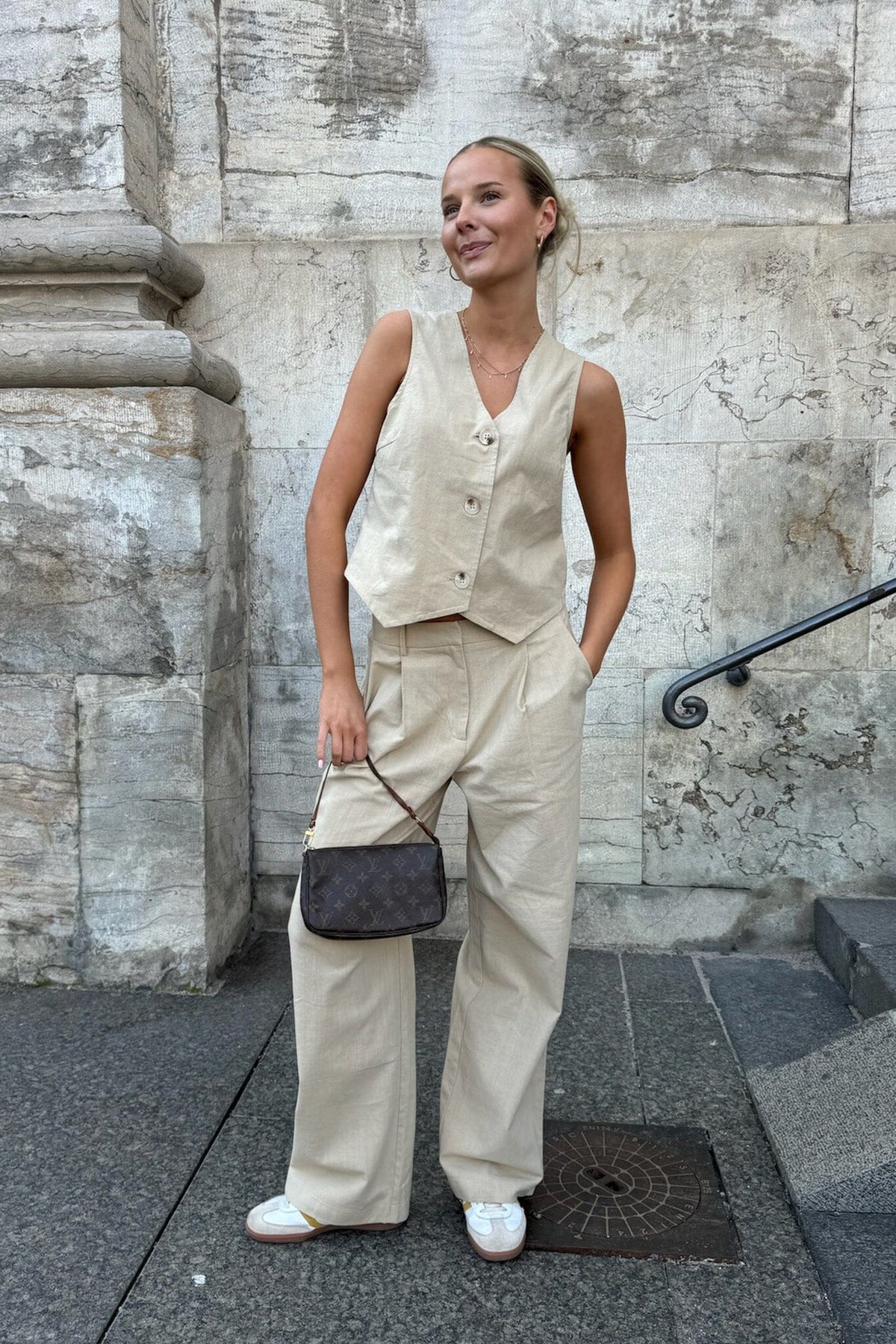 BYIC Celinaic Vest sand sand