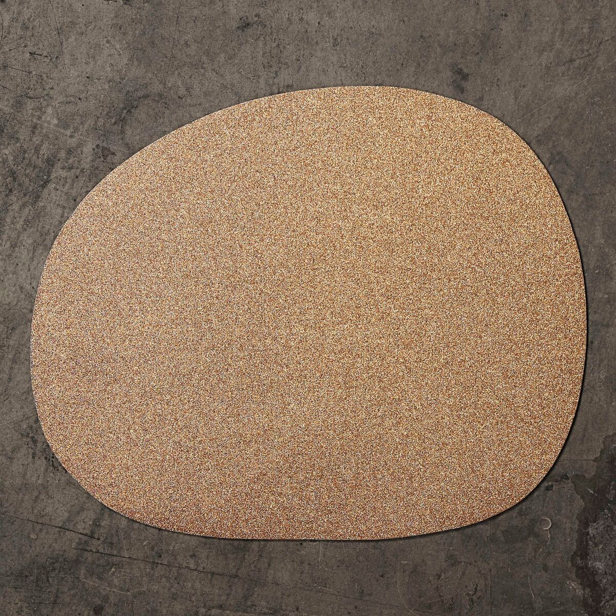 Raw organic bordsunderlegg bronse