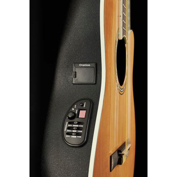 Ovation CS24C-4 Celebrity Standard