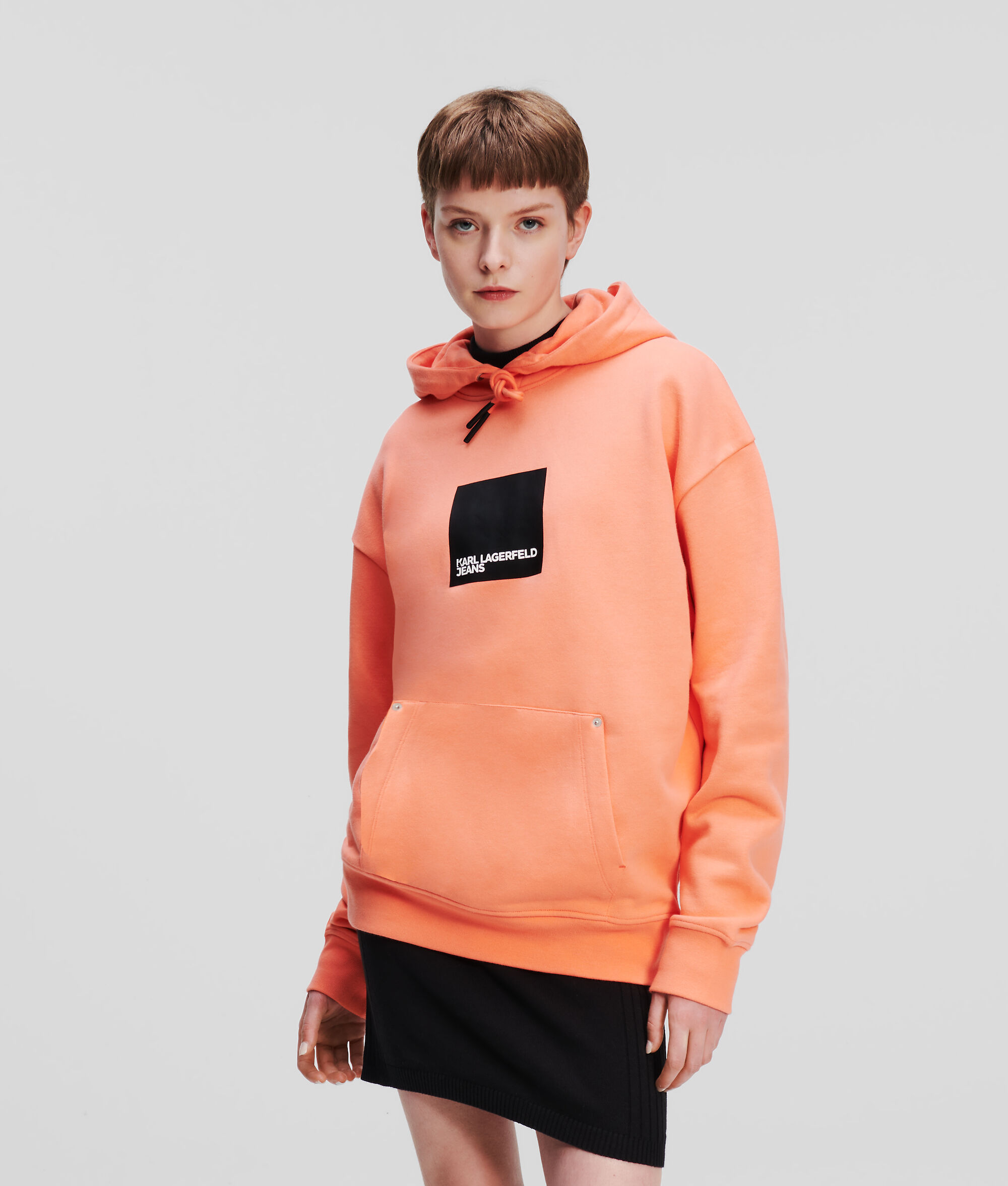SWEAT À CAPUCHE AVEC LOGO KLJ