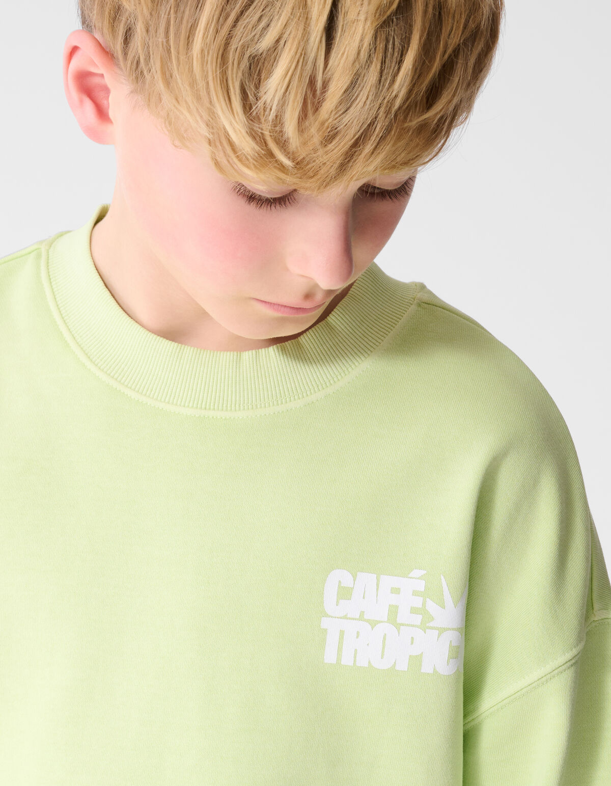 Café Tropico Artwork Sweater Lichtgroen