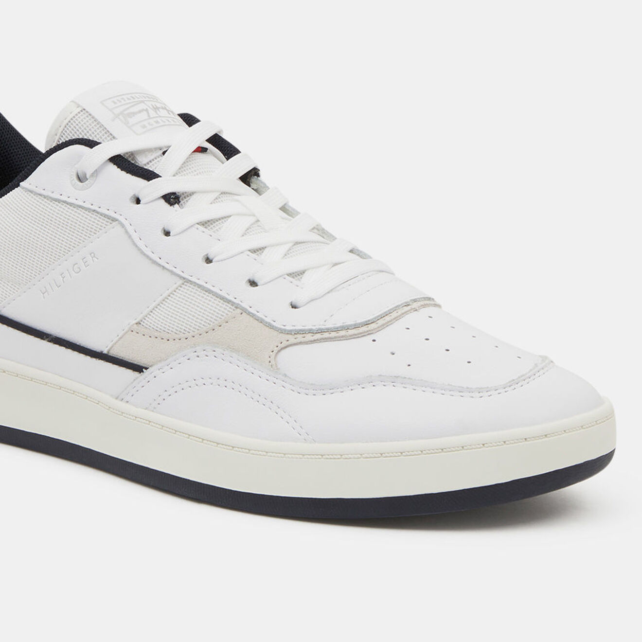 Tommy Hilfiger Baskets en Cuir Retro Court Mix blanc/bleu