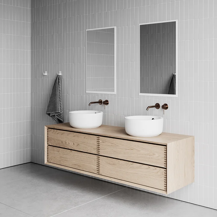 Nichba Design - Wandspiegel large, 145 x 60 cm, schwarz