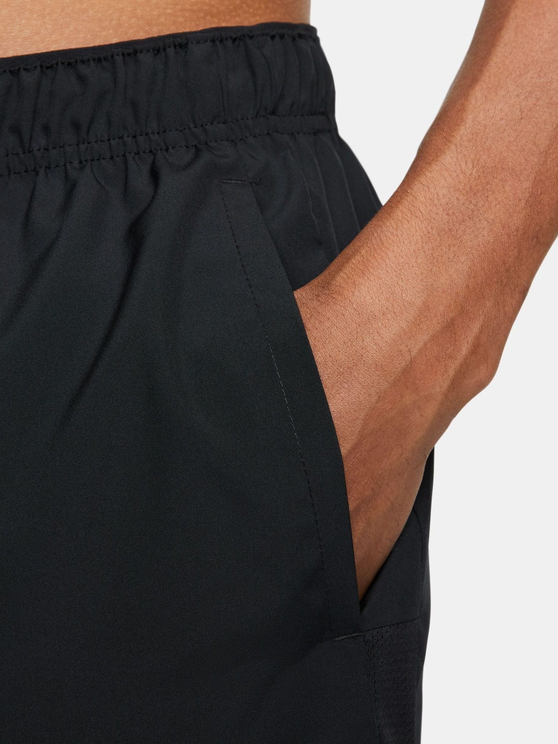 Zwart - 7 inch - Nike Dri-FIT Challenger ongevoerde hardloopshort