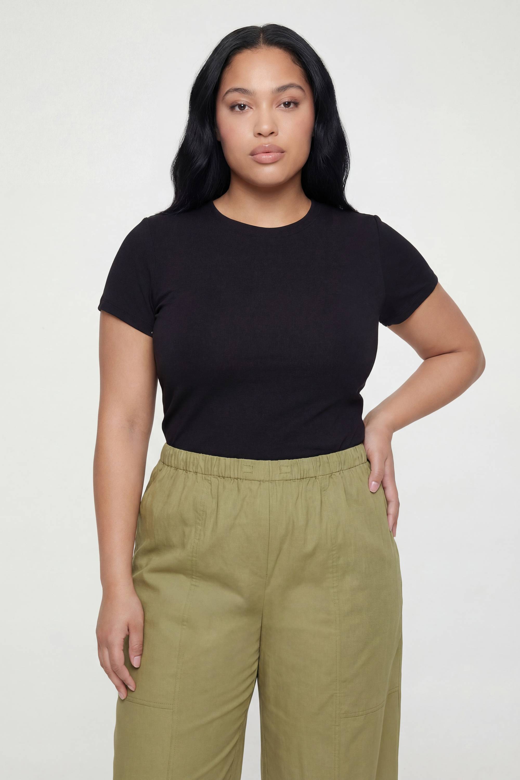 boohoo Pantalon Grande Taille En Popeline À Taille Élastiquée Et Coupe Barrel