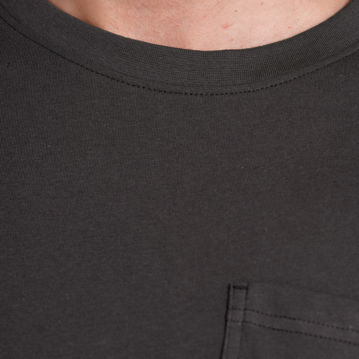 Jonas Nielsen Damen T-Shirt mit Brusttasche dunkelgrau