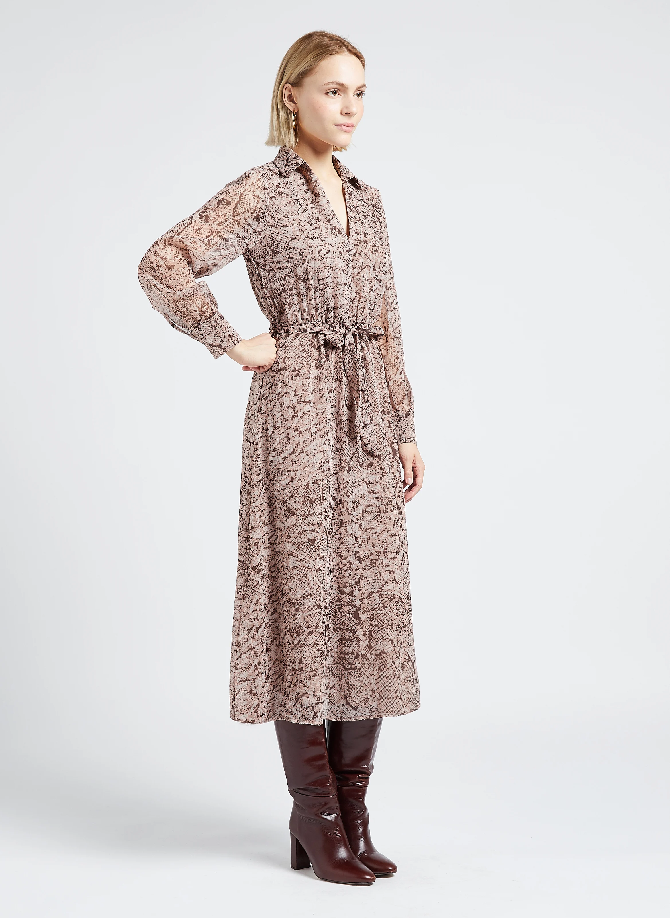 LORETTE - Robe mi-longue col italien imprimée | Beige