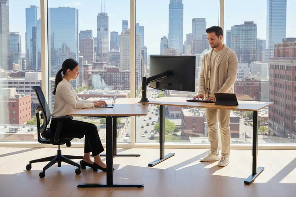 Höhenverstellbarer Schreibtisch OAK DESK 140cm natur Eiche-Design schwarzes Metallgestell