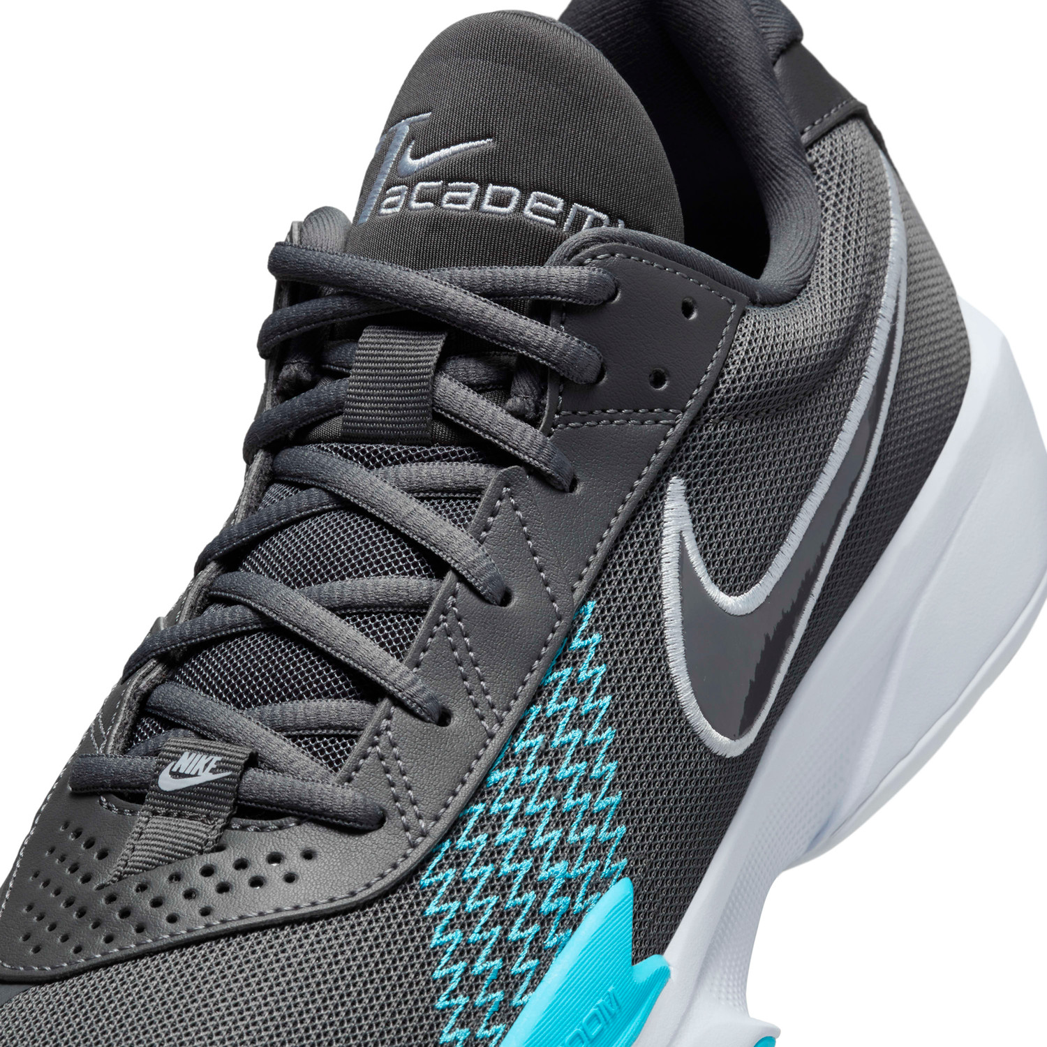 Nike G.T. Cut Academy