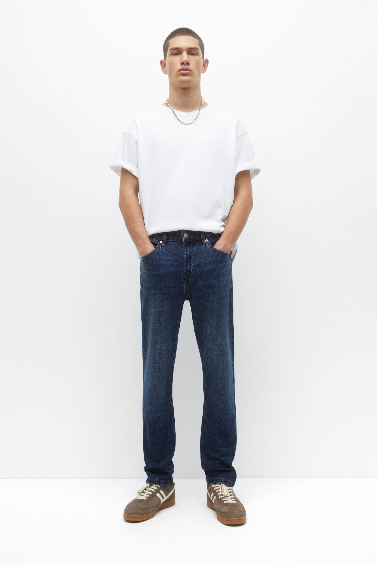 CALÇA JEANS BÁSICA RETA - AZUL MÉDIO