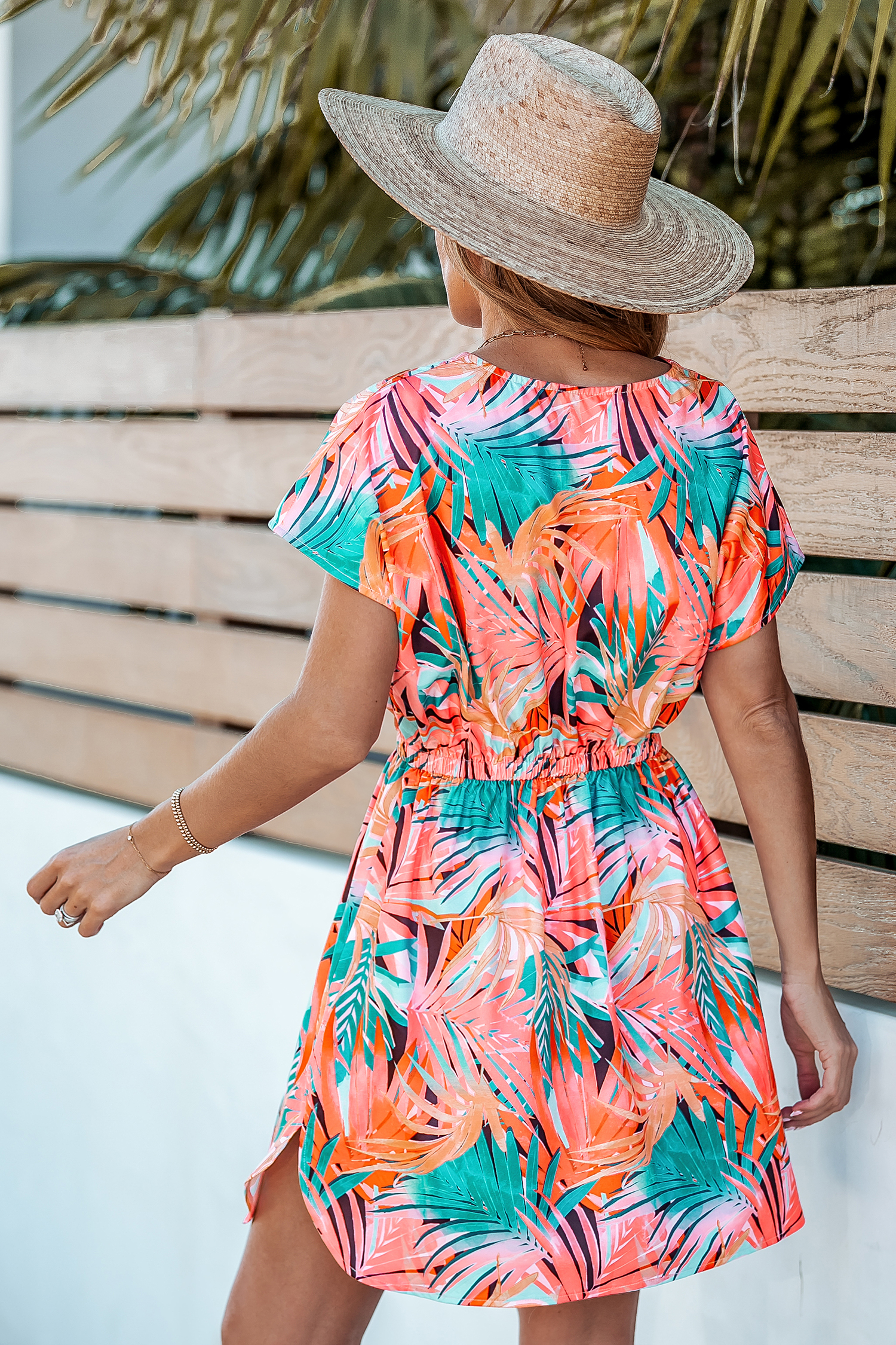 Robe cover up à imprimé botanique tropical