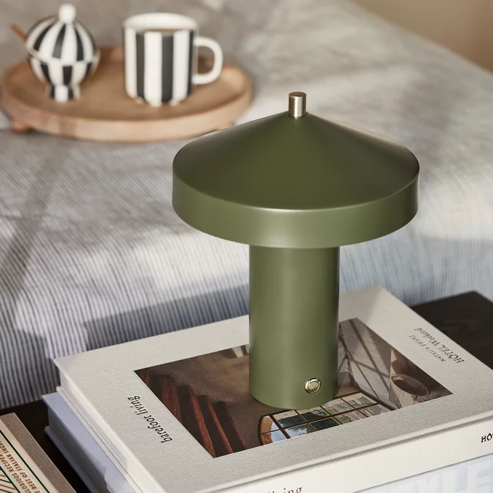 OYOY - Hatto Akku Tischleuchte LED, olive