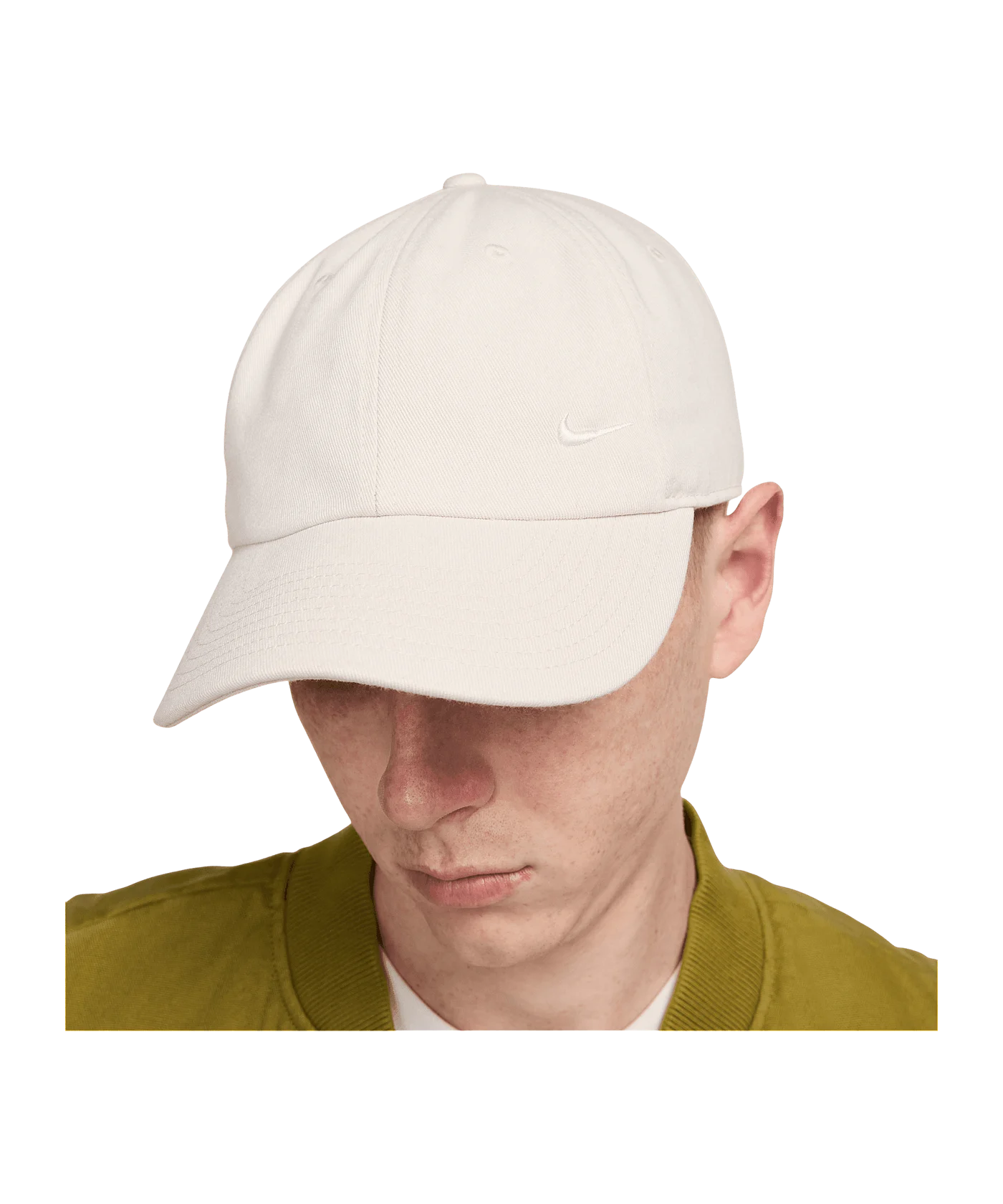 Nike Club Unstructured Curved Bill Cap Weiss F104