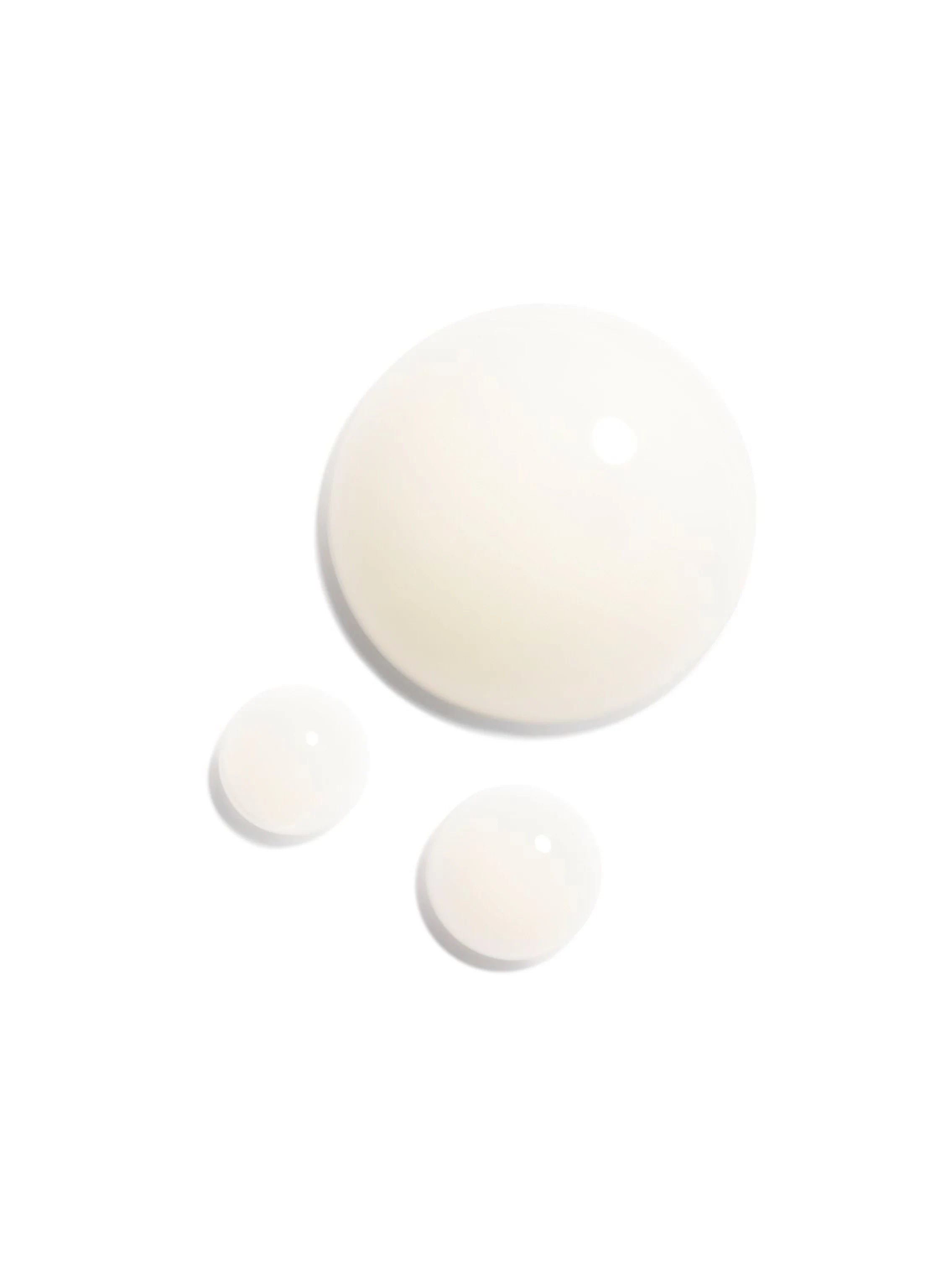 CHANEL N°1 DE CHANEL REVITALISIERENDES AUGENSERUM